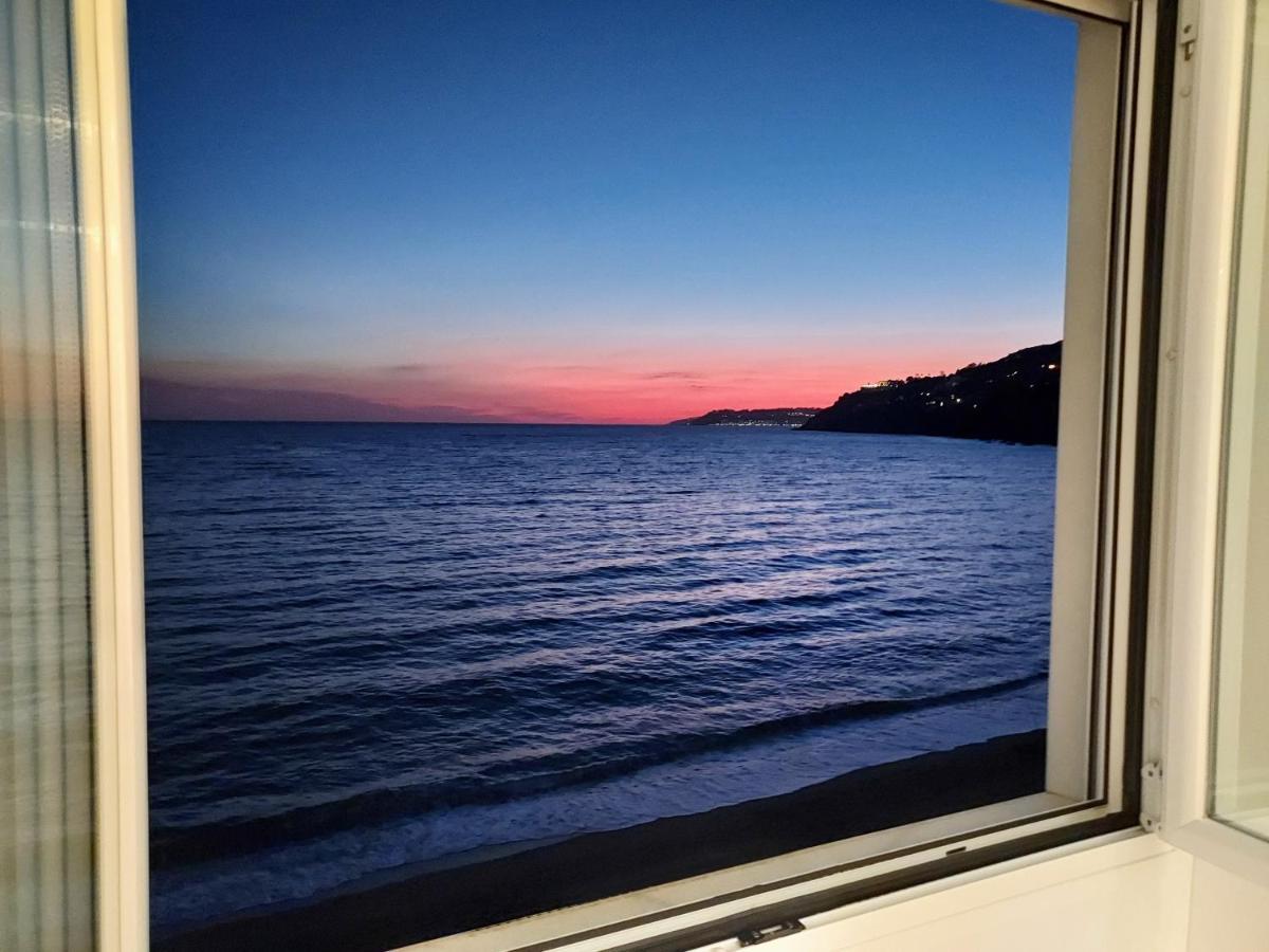 Ocean Beach 살로브레나 외부 사진