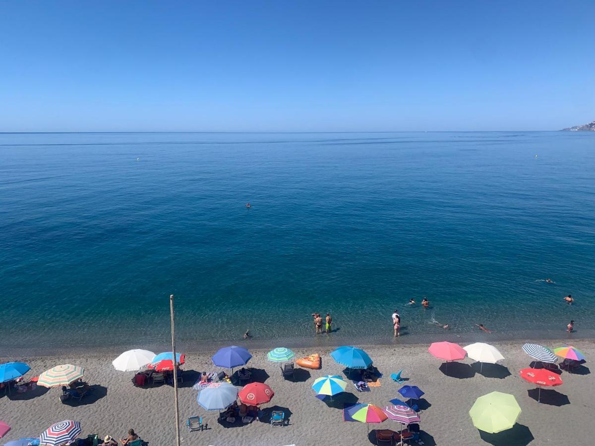 Ocean Beach 살로브레나 외부 사진